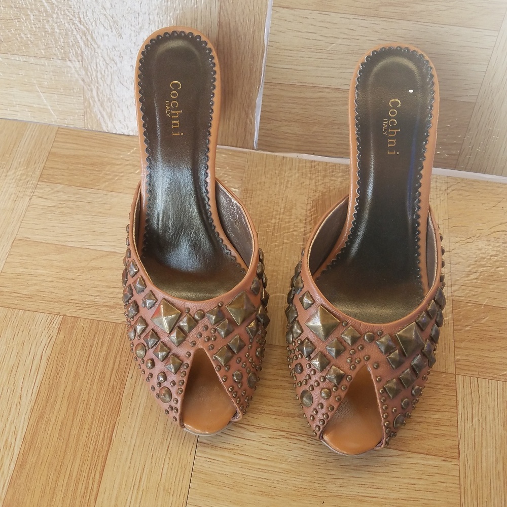 Cochni Womens Sandal Leather PeepToe Studded Sz 11